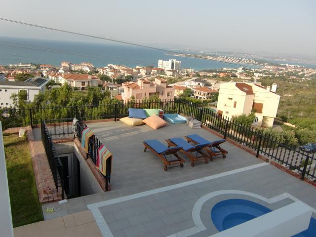 Luxury Villa With Amazing View, Кешме Экстерьер фото